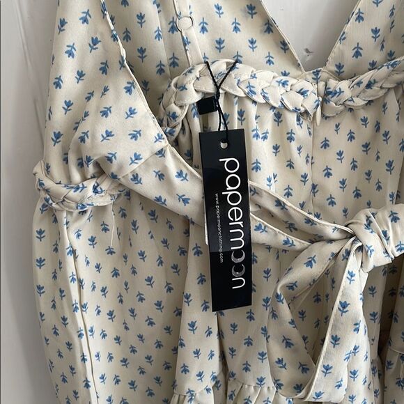 NWT White Spaghetti Strap Blue Floral Dress - Picture 8 of 9